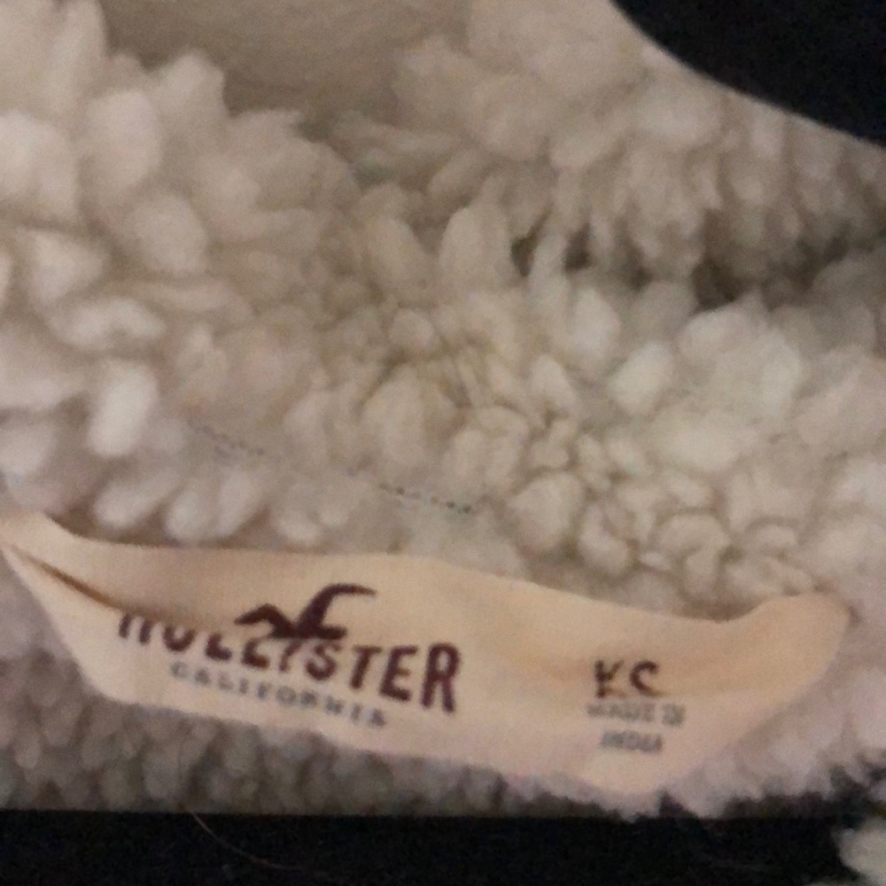 Hollister Coat - Picture 3 of 3